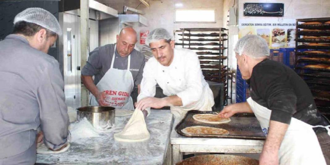 Eğitimle birlikte günde 7.000 tane üretim yapıyorlar: Aile bütçelerine ayda 20.000 TL katkıları bulunuyor 2